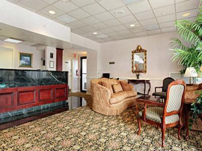 Ramada By Wyndham Altamonte Springs Near I-4 Hotel Interior photo